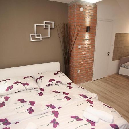 Apartments Rooms Paromlin Centar ザグレブ エクステリア 写真